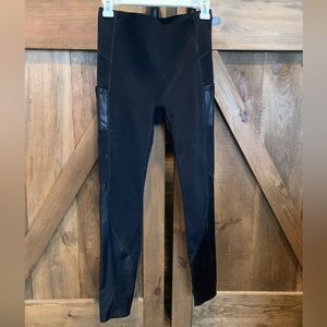 Spanx every.where gloss pocket leggings